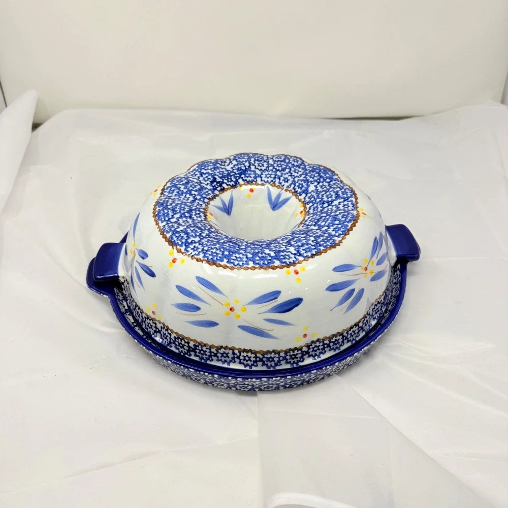Temp-tations Old World Blue Bundt Cake Pan and Serving Tray Set  *flaw*see pics